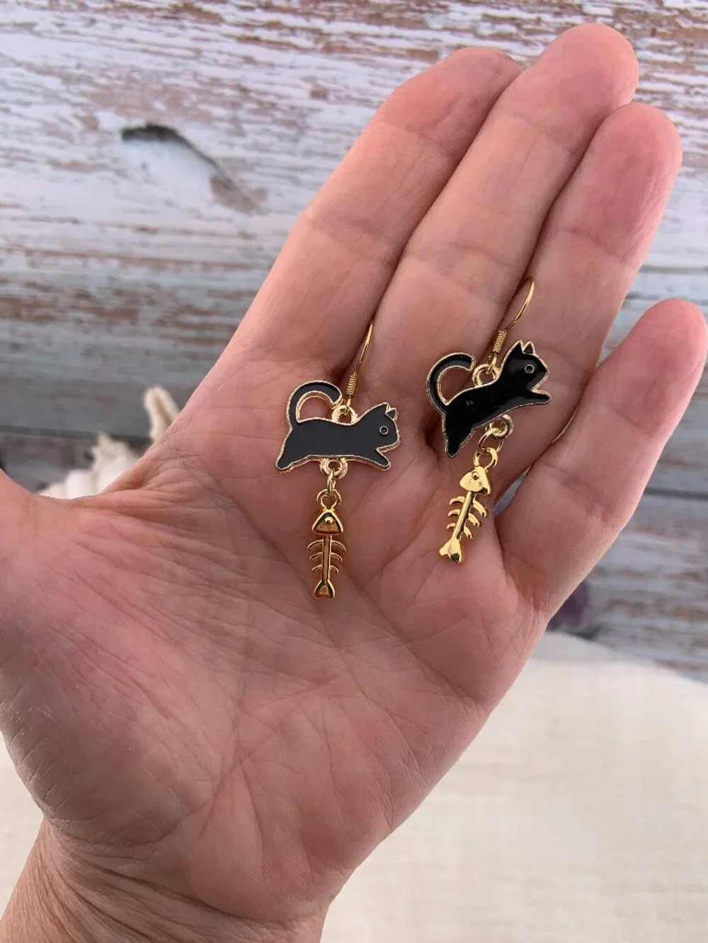 Black Cat & Fish Bones Dangle Handmade Handcrafted Earrings LR162